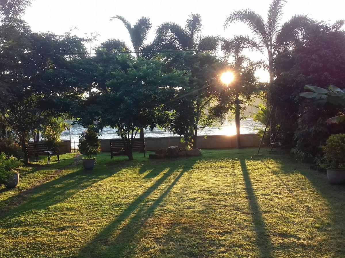 Shashin Lake Resort Dambulla Ngoại thất bức ảnh